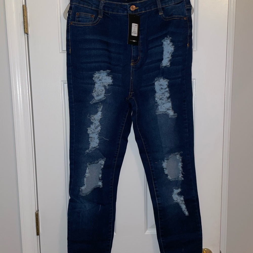 BRAND NEW Fashion Nova Dark Blue Distressed Skinny Jeans